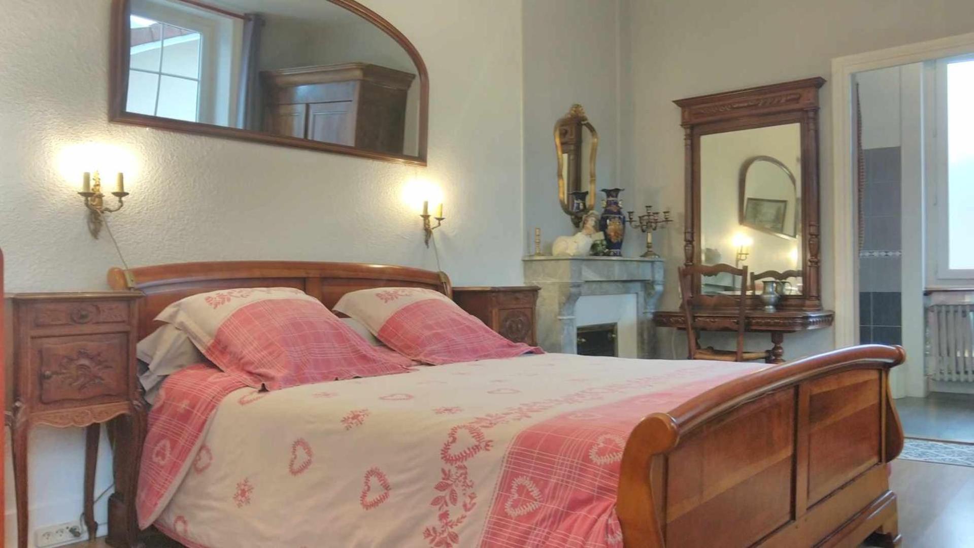 A La Grenouille Du Jura Hotel Bellignat Kültér fotó